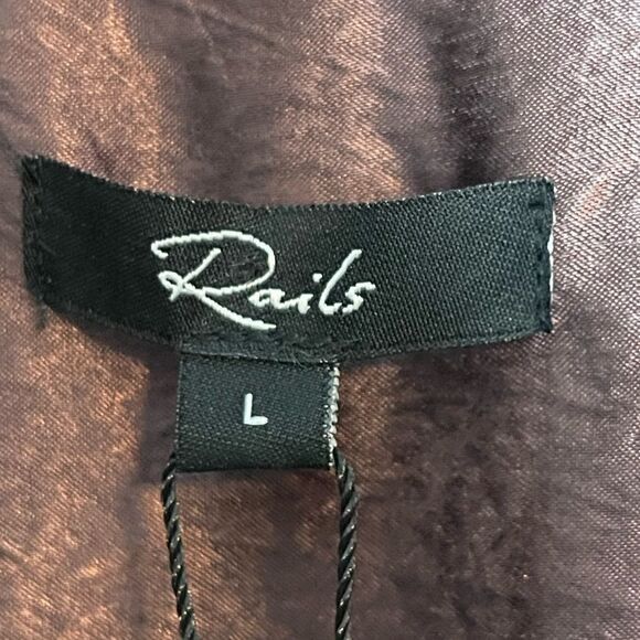 Rails Andrea Top in Nutmeg brown.  Size Large NWT - Picture 7 of 10